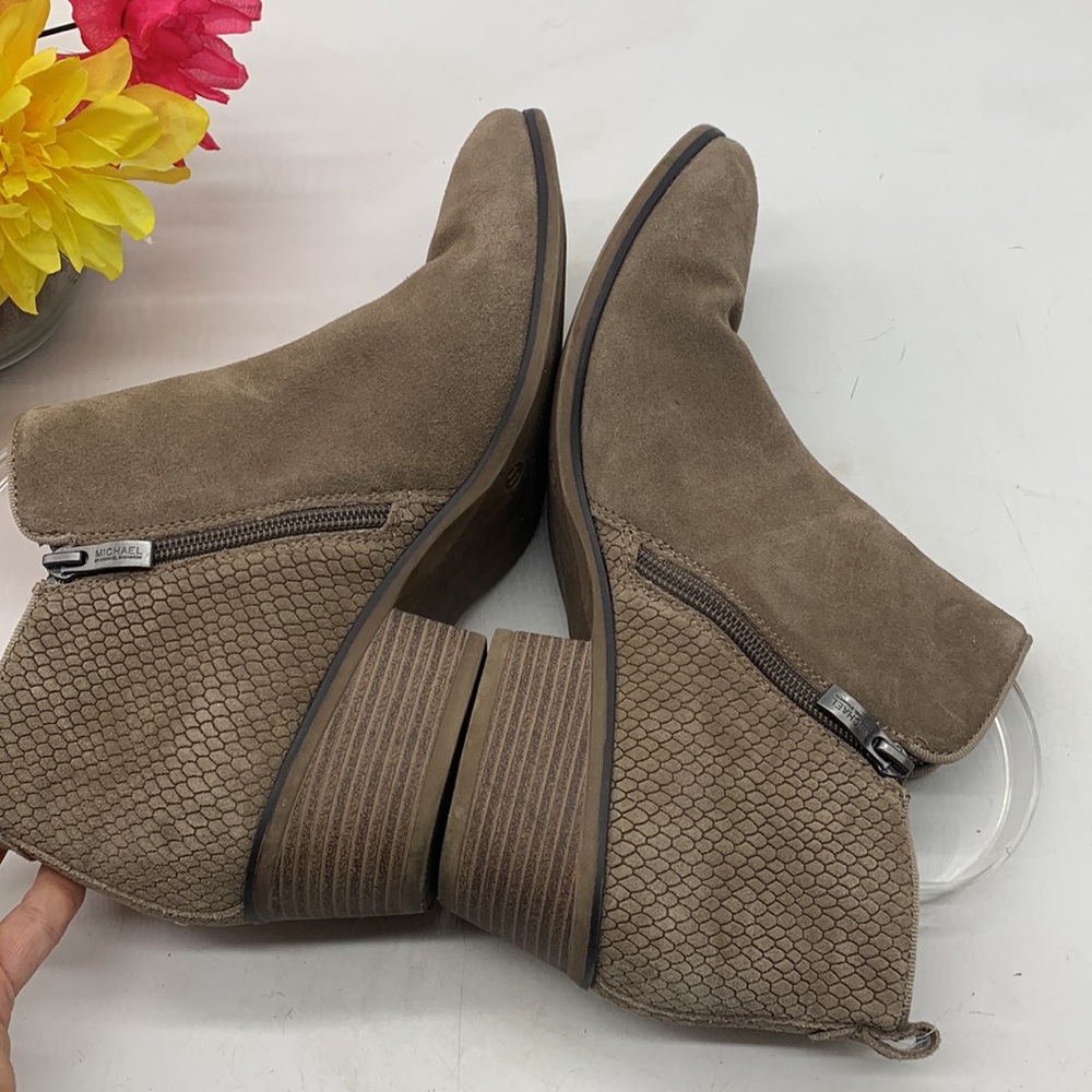 Michael Michael Kors Tan Suede Ankle Boots Size 11 MCA4701J - Picture 6 of 12